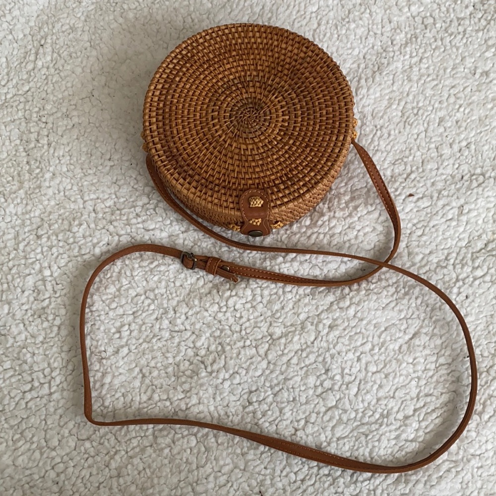 Rattan circle Bag